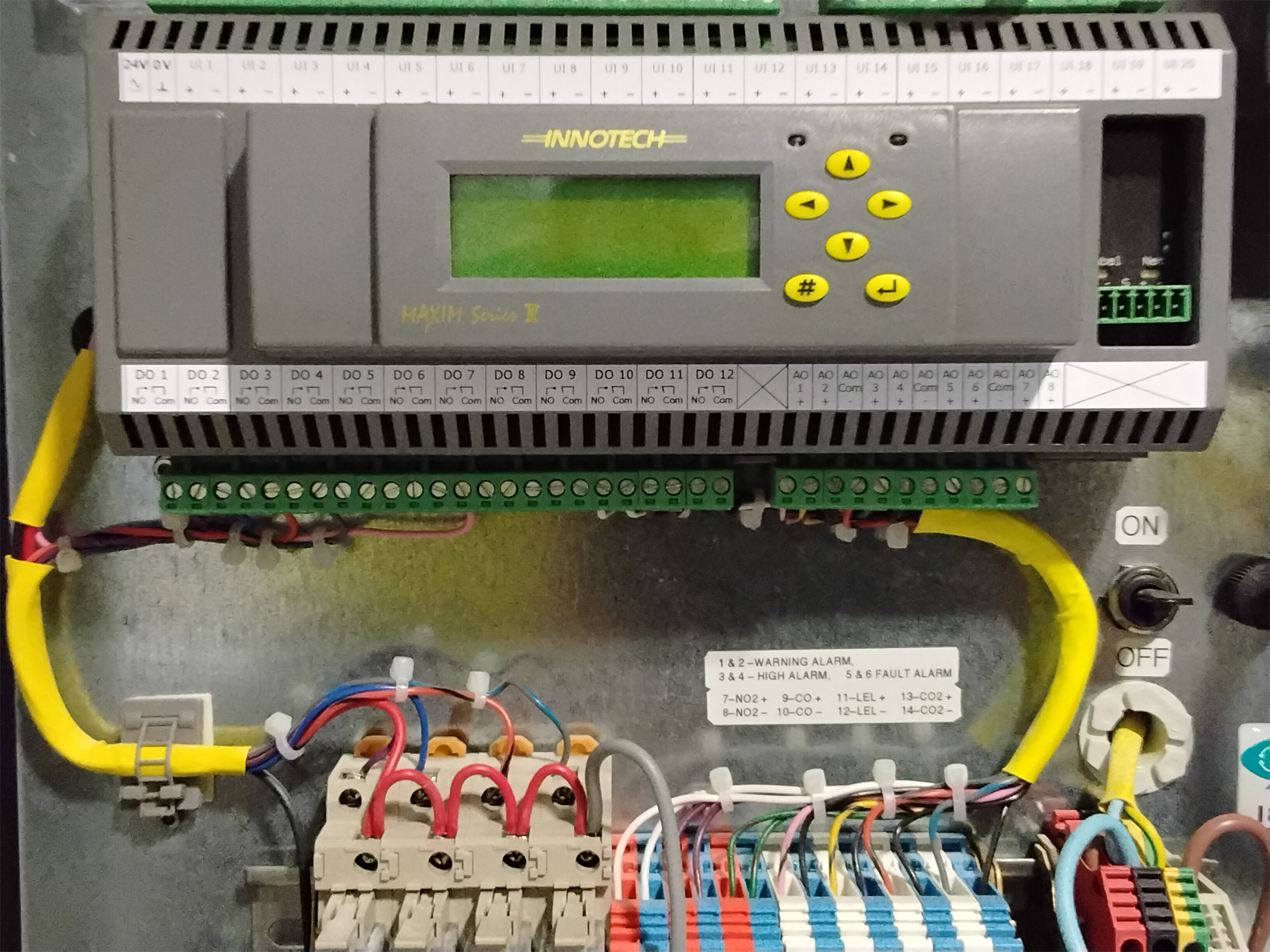 Digital Controller in situ for a older Carbon Monxide System, Melbounre,