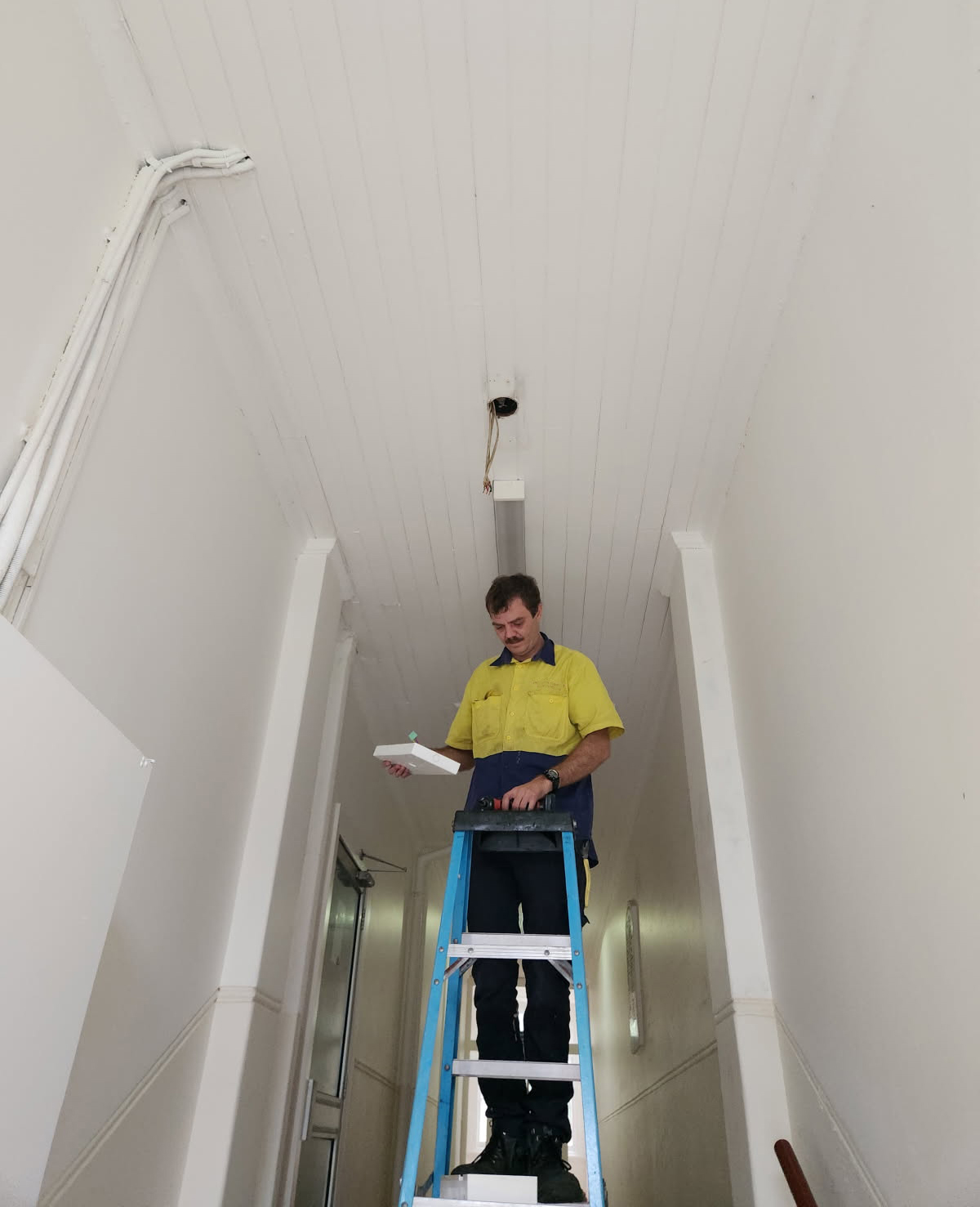 car park lighting upgrades - wr8tech lighting upgrades in Melbourne and Sydney, commercial offices and retail a specialty