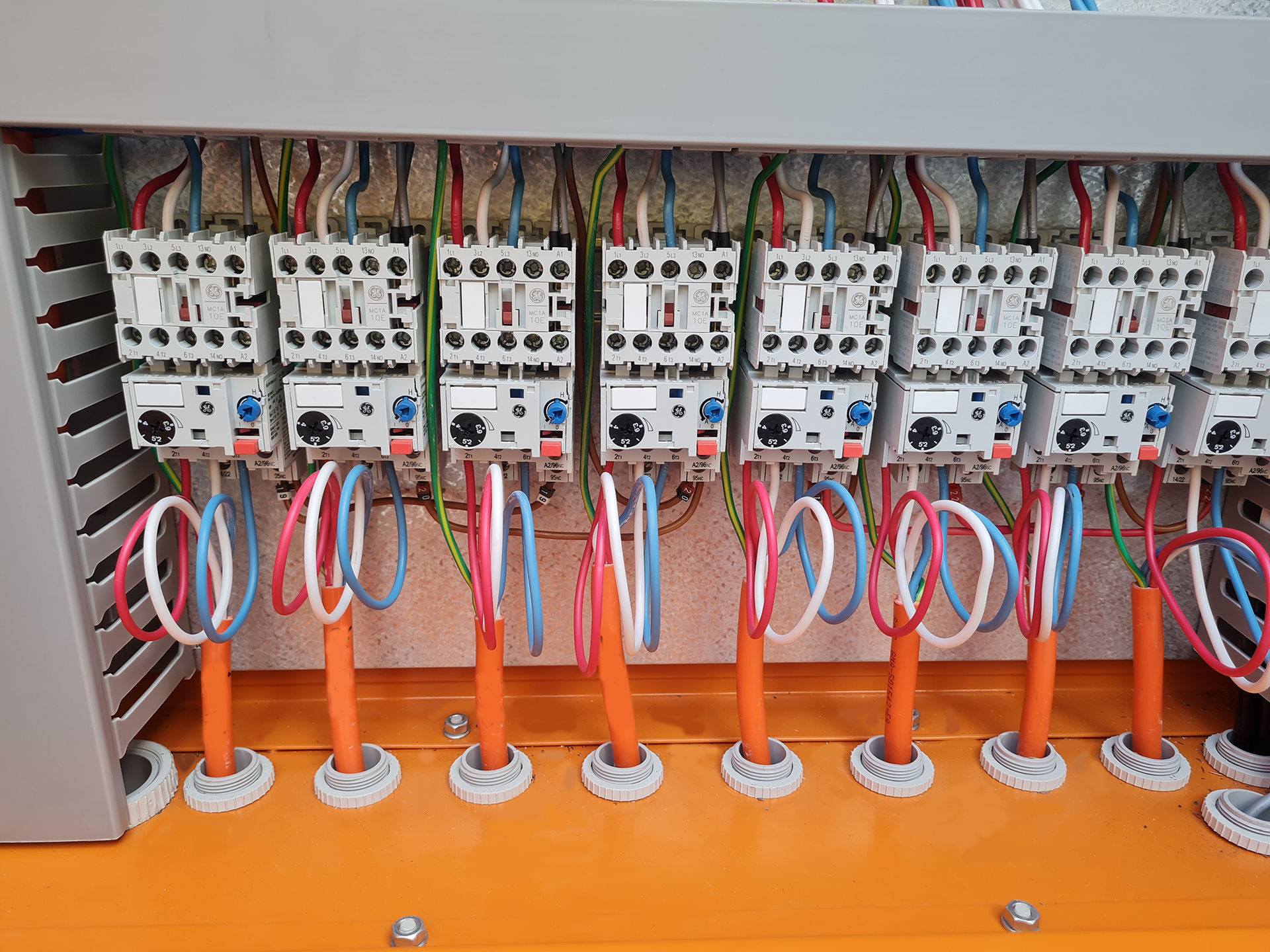 Electrical Contractors - WR8Tech completed electrical and mechanical wiring back into the HVAC mechanical services switchboard for the control of the field equipment via these contactors and 3 phase wiring - Melbourne