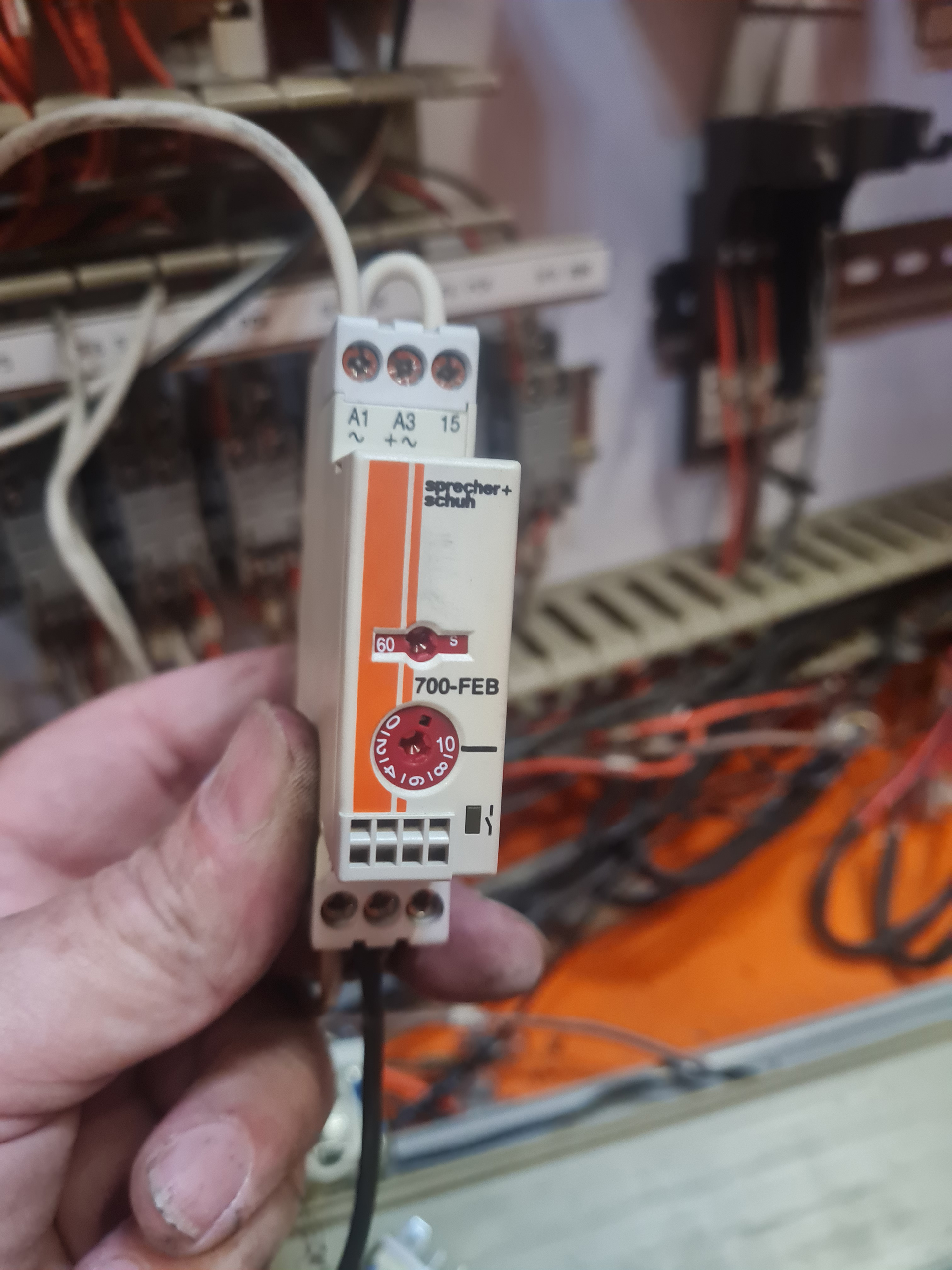 Obsolete BMS - Electrical - Corrective repairs - BMS interface with old analogue time clock caused a myriad of problems; the equipment was less than $100, but the damage was much more. if the BMS had been upgraded then the time clock would have been in the BMS in a digital field.