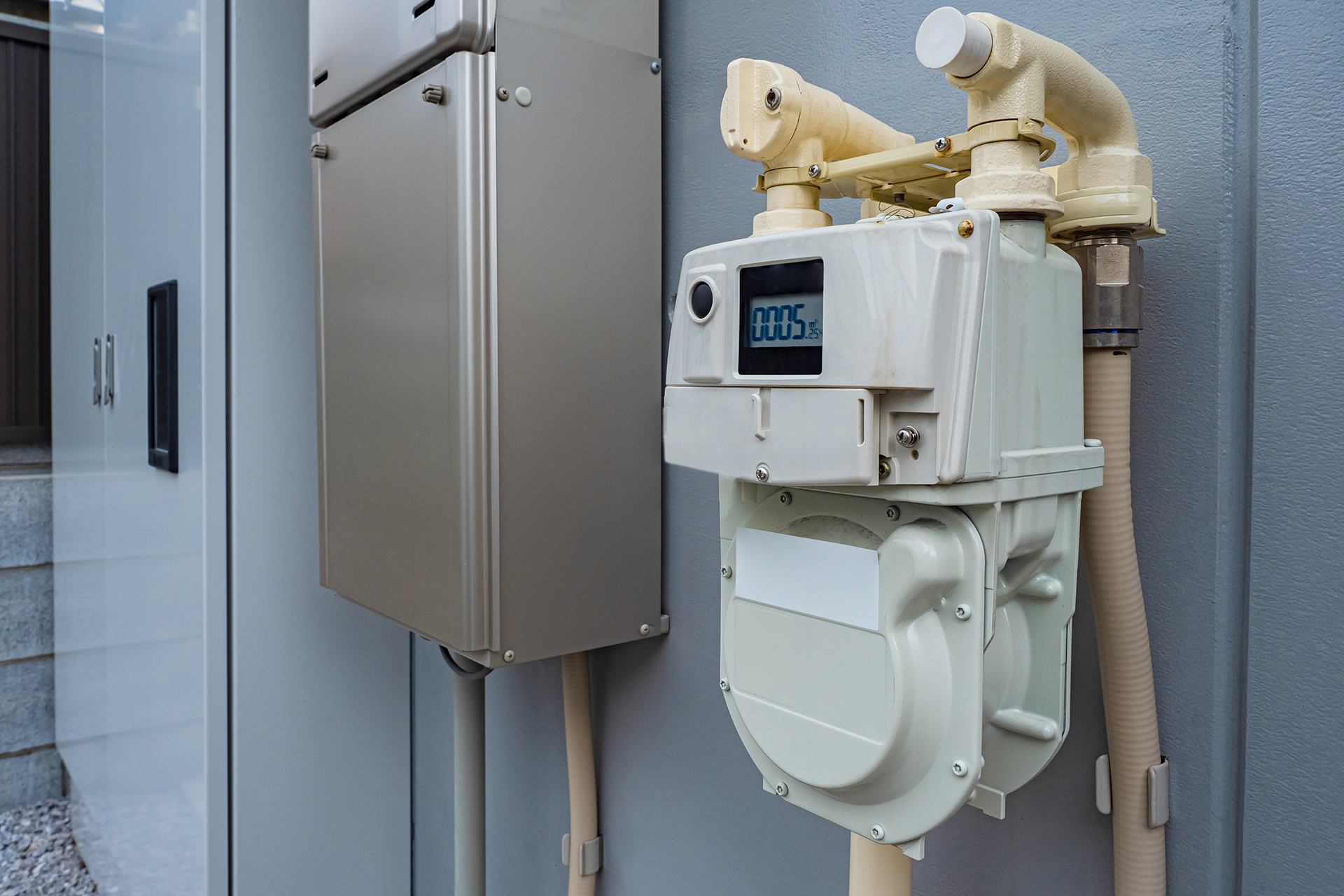 Gas meter integrated into a commercial Building Management System (BMS) for real-time energy monitoring, analytics and tenant consumption tracking. The image shows industrial gas metering equipment connected via communication interface to the smart building control network, enabling trend logging, alarm monitoring and energy reporting for HVAC systems, boilers and commercial plant infrastructure in Sydney, Melbourne and Canberra commercial buildings.